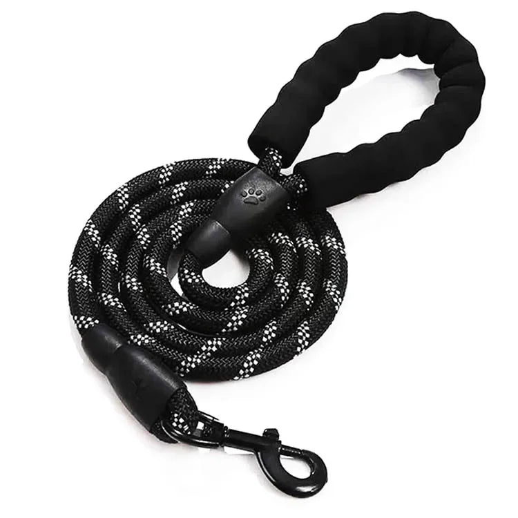 Durable Dog Walking Leash – Reflective & Comfortable Grip
