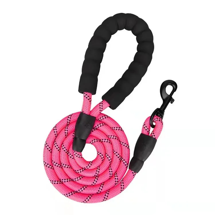 Durable Dog Walking Leash – Reflective & Comfortable Grip